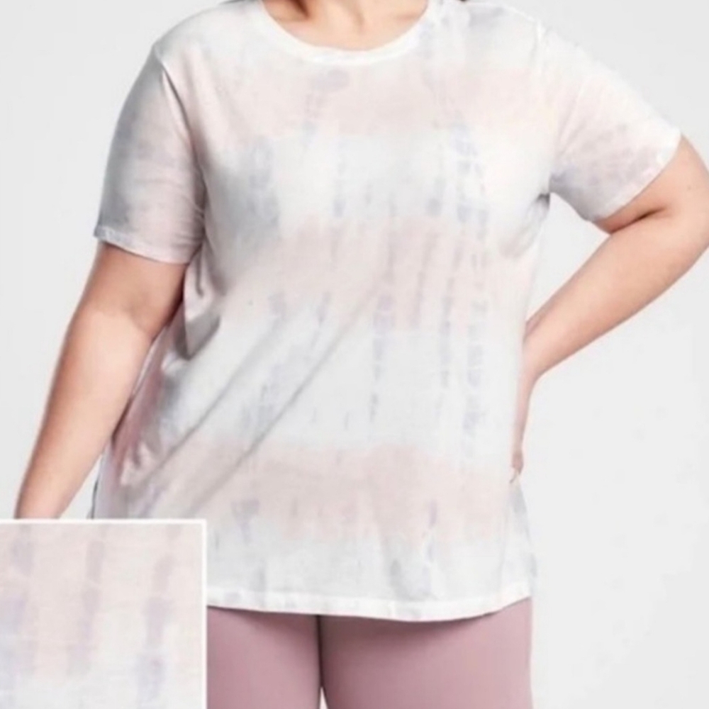 NWT Athleta Purple and White Short Sleeve Tee with Dreamy Watercolor Design